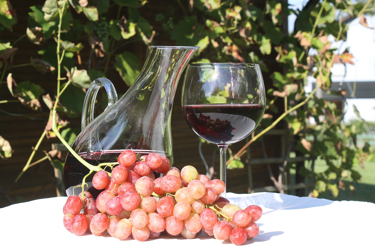 Carafer un vin : comment et pourquoi le faire ? - ArteVino